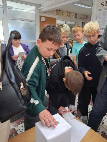 558561234_1305237141397899_1619243509524548918_n