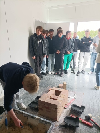 657780030_1453928746528737_6406309886495952929_n