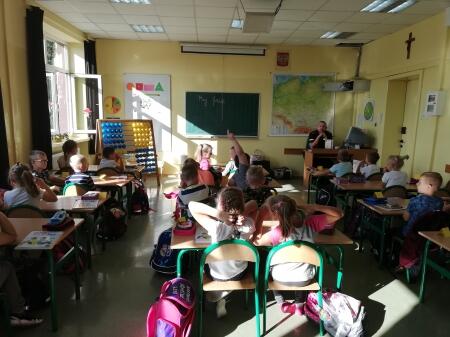 Spotkanie z policjantem z Komendy Powiatowej Policji w Gostyniu